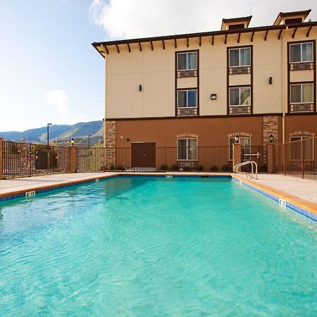 Holiday Inn Express & Suites Frazier Park By Ihg Lebec Esterno foto