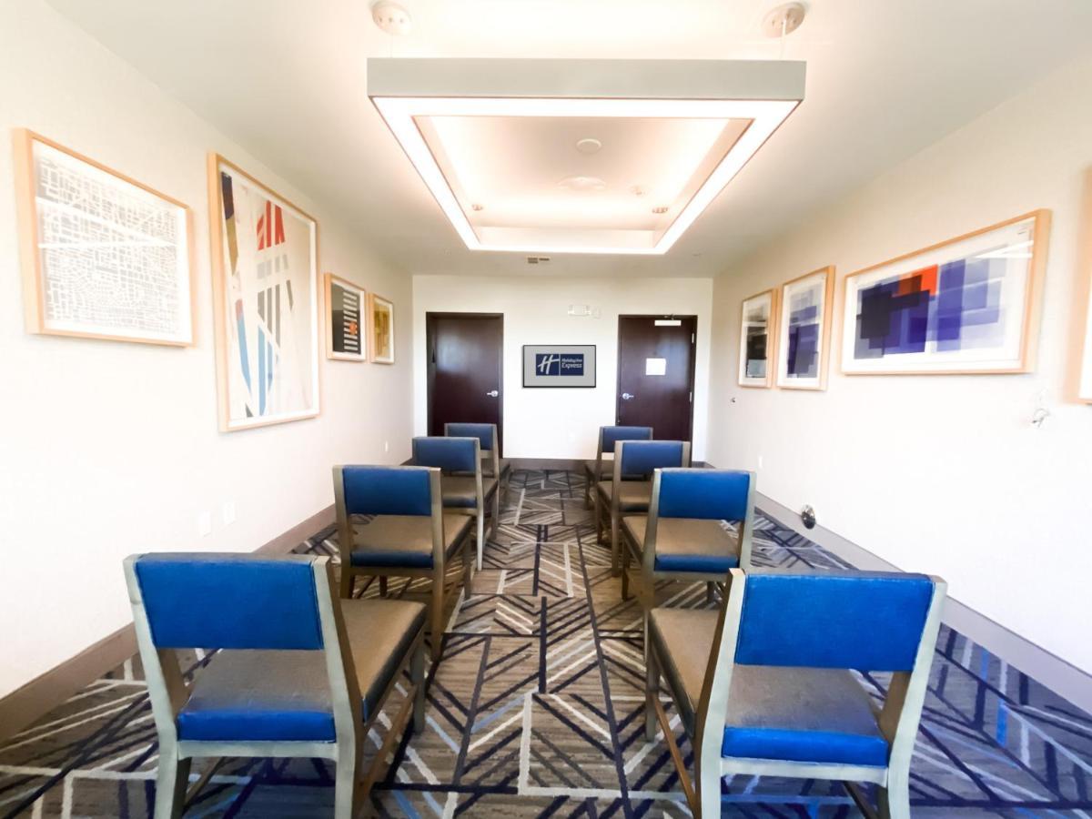 Holiday Inn Express & Suites Frazier Park By Ihg Lebec Esterno foto