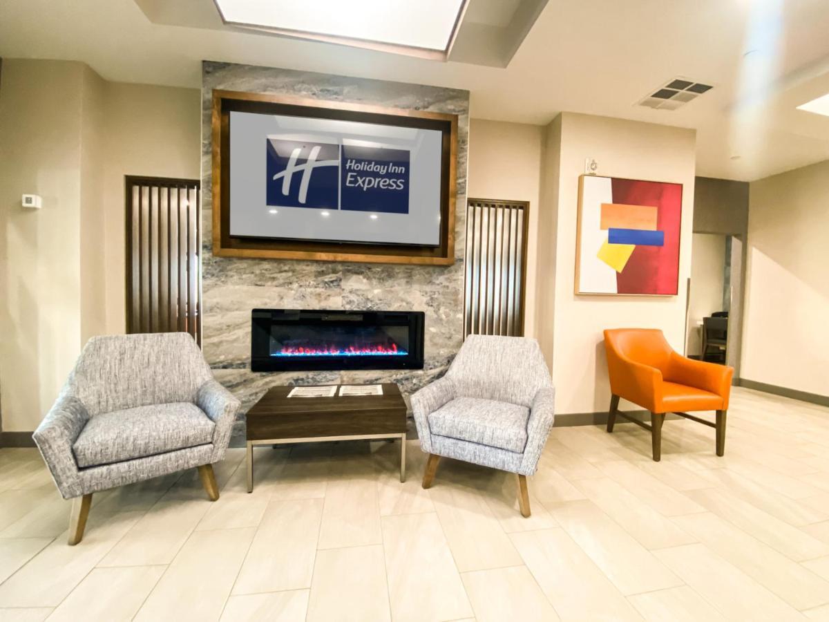 Holiday Inn Express & Suites Frazier Park By Ihg Lebec Esterno foto