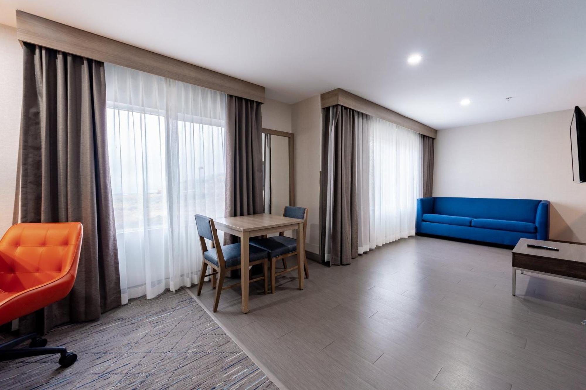 Holiday Inn Express & Suites Frazier Park By Ihg Lebec Esterno foto